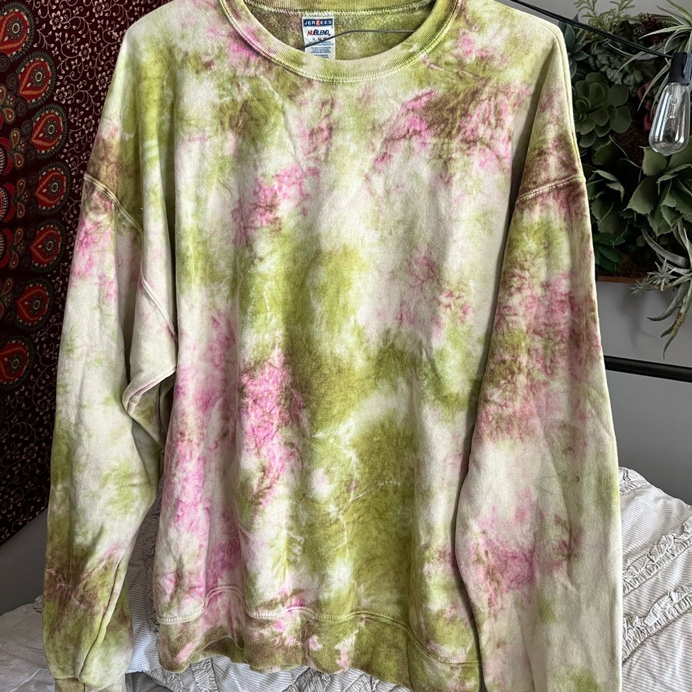 Tie dye oversized crew